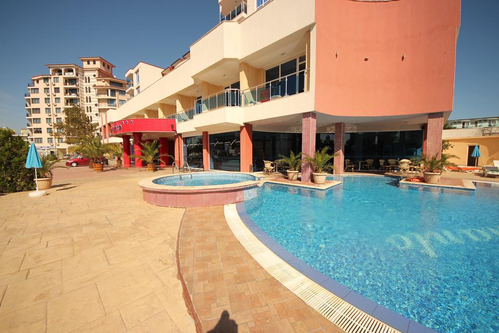 Menada Apartments In Sunny Beach Eksteriør billede