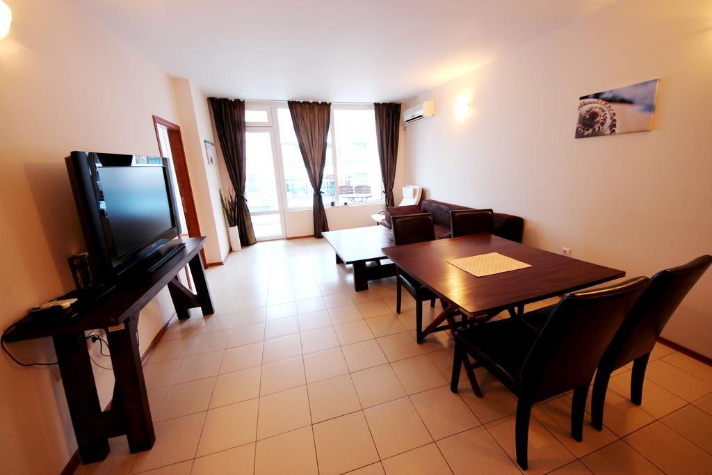 Menada Apartments In Sunny Beach Eksteriør billede