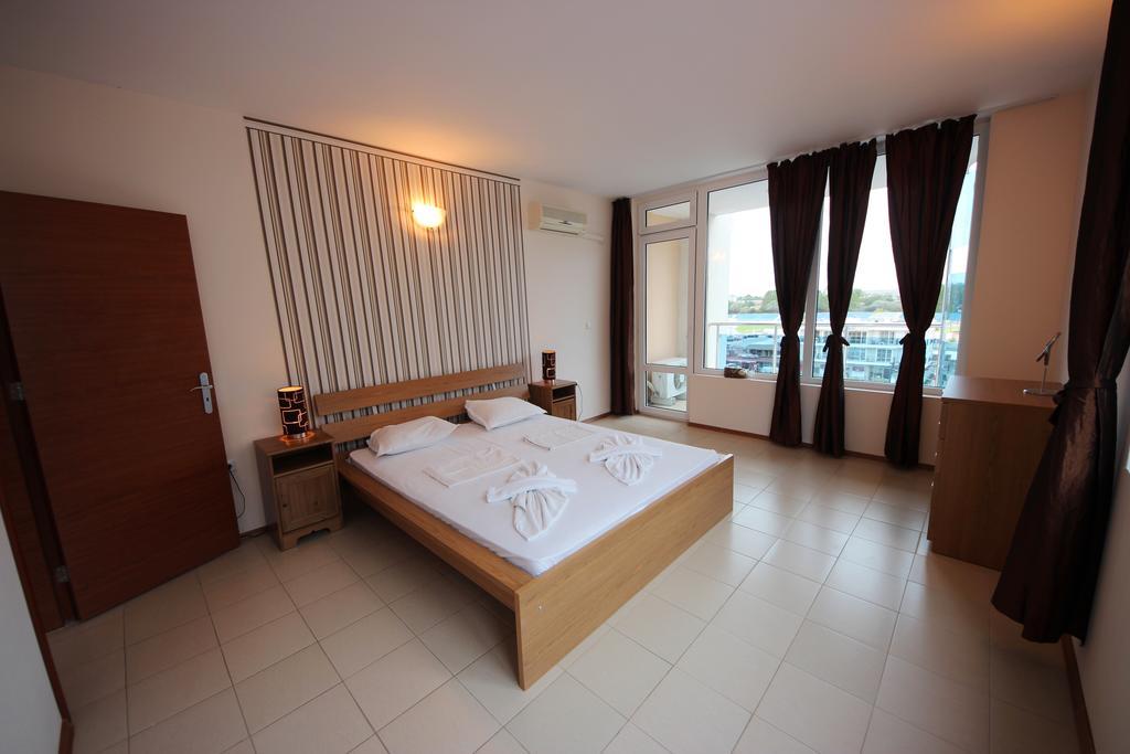 Menada Apartments In Sunny Beach Eksteriør billede