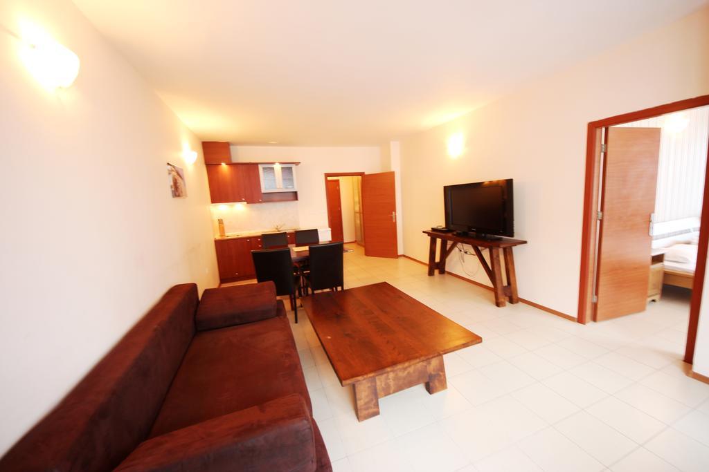 Menada Apartments In Sunny Beach Eksteriør billede