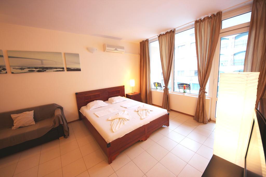 Menada Apartments In Sunny Beach Eksteriør billede