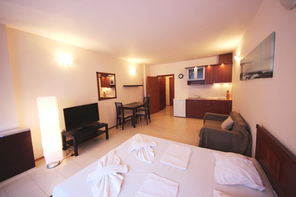 Menada Apartments In Sunny Beach Eksteriør billede