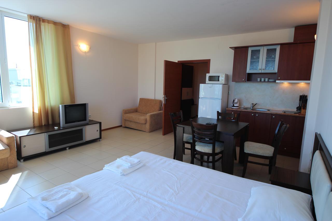 Menada Apartments In Sunny Beach Eksteriør billede